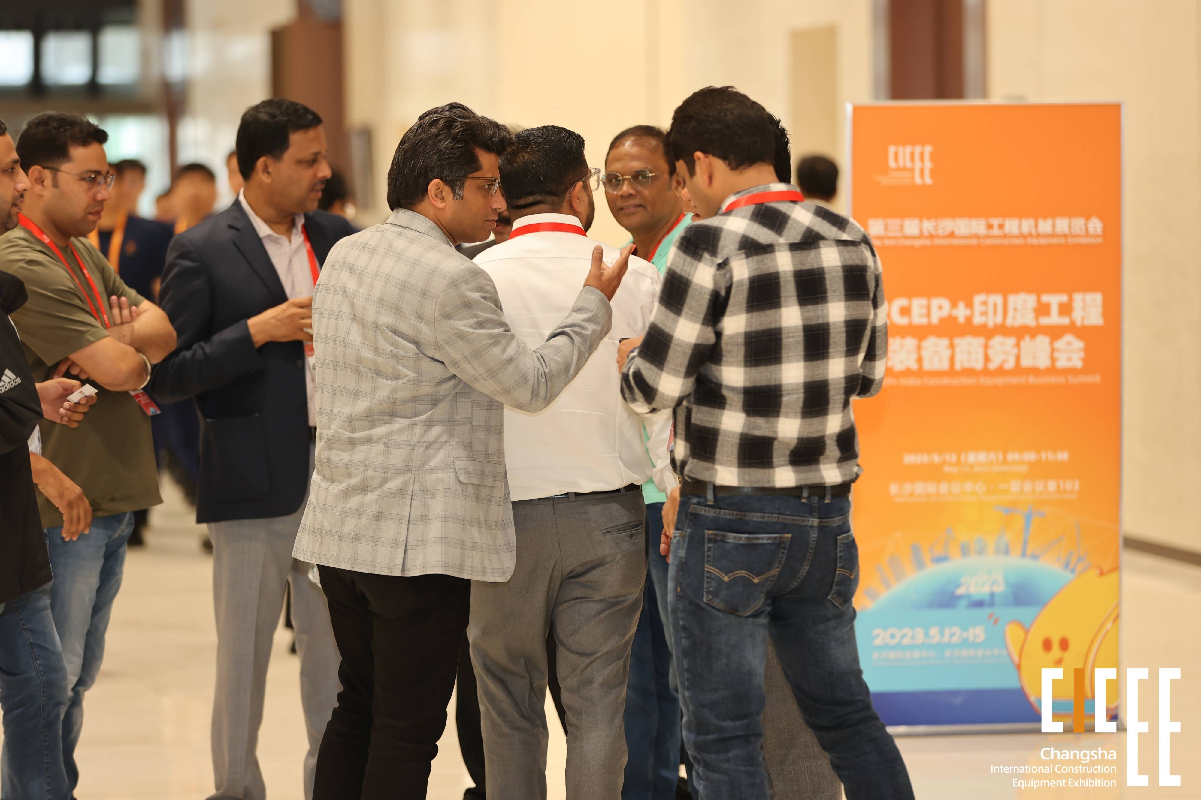 阿塞拜疆国企30%的净利润将上缴国家