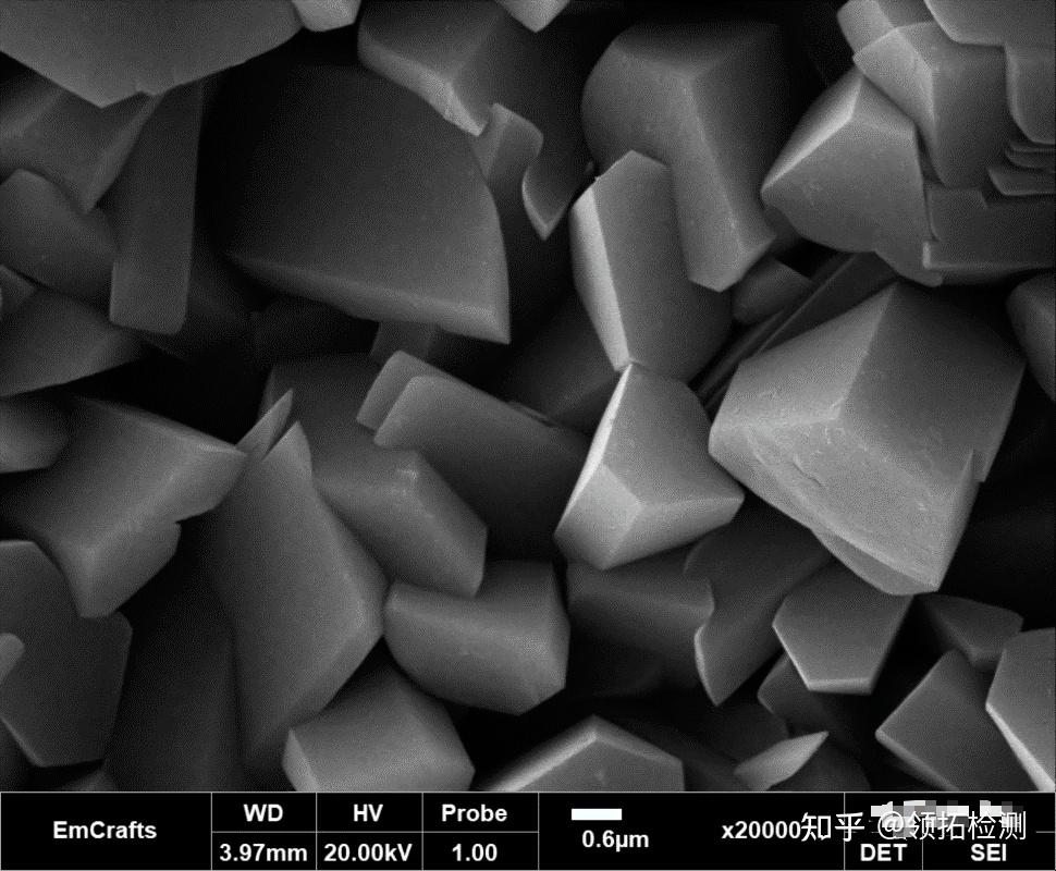 我国科学家发现一维带电畴壁