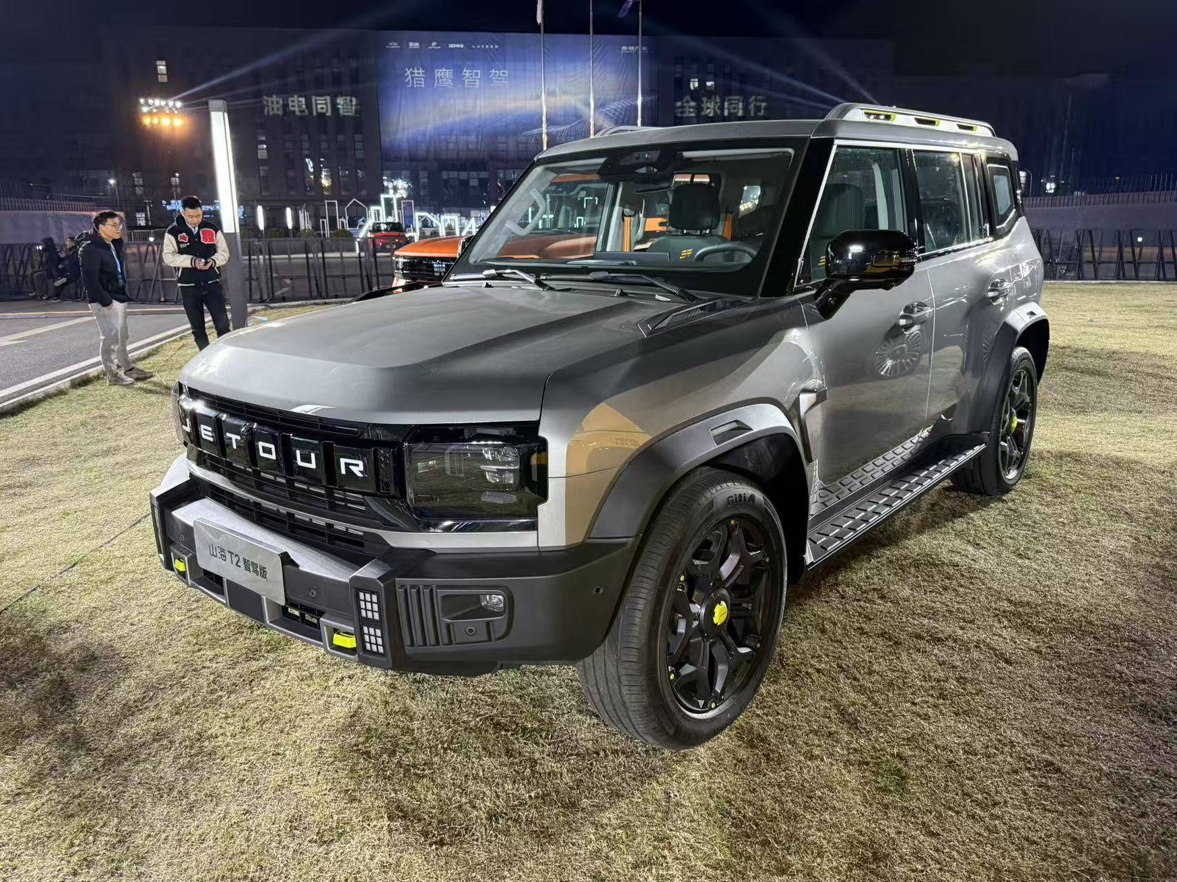 奇瑞与一嗨出行战略合作，加速布局智慧出行生态，单次批量交付5000台新车