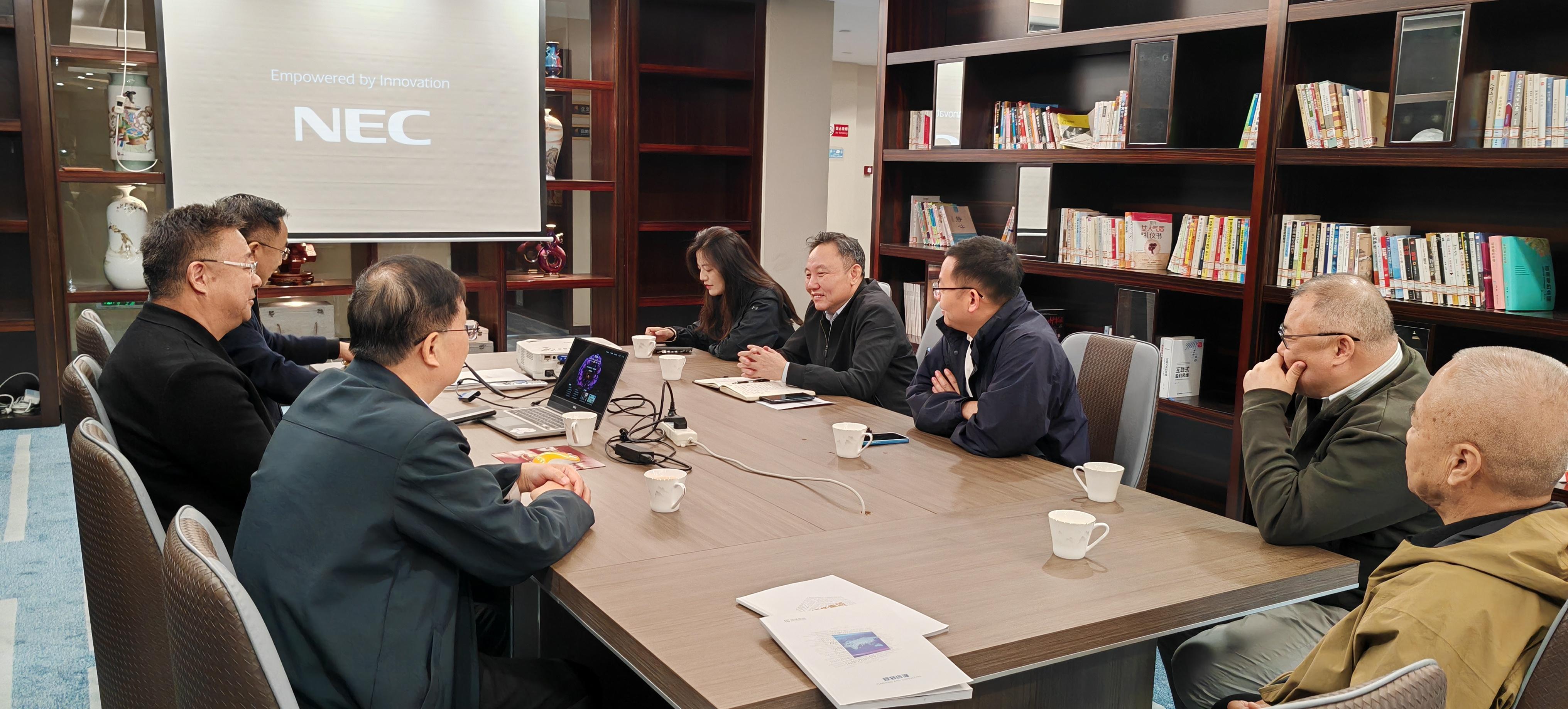 宝丰能源持续走强，股价再创新高