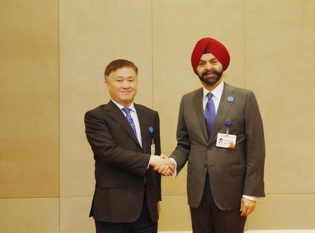 袁家军胡衡华会见中国人民银行行长潘功胜