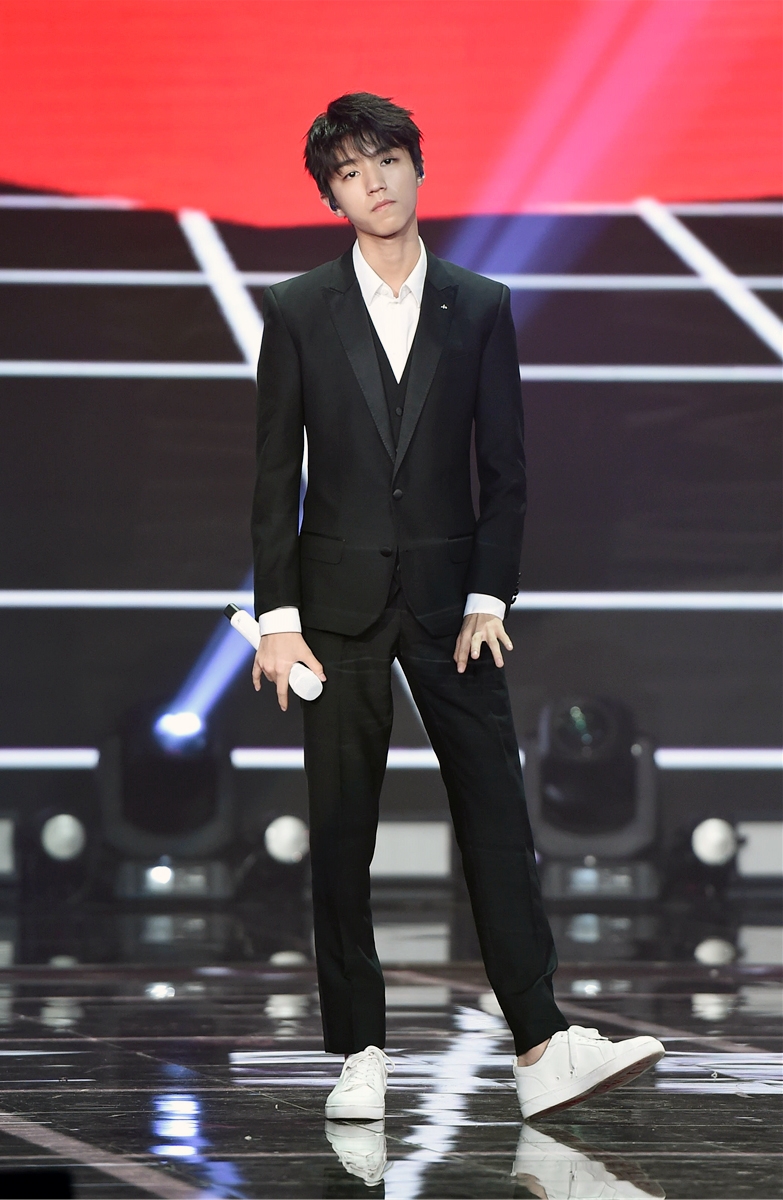 微博之夜：科技之光闪耀，凝聚时代创新力量