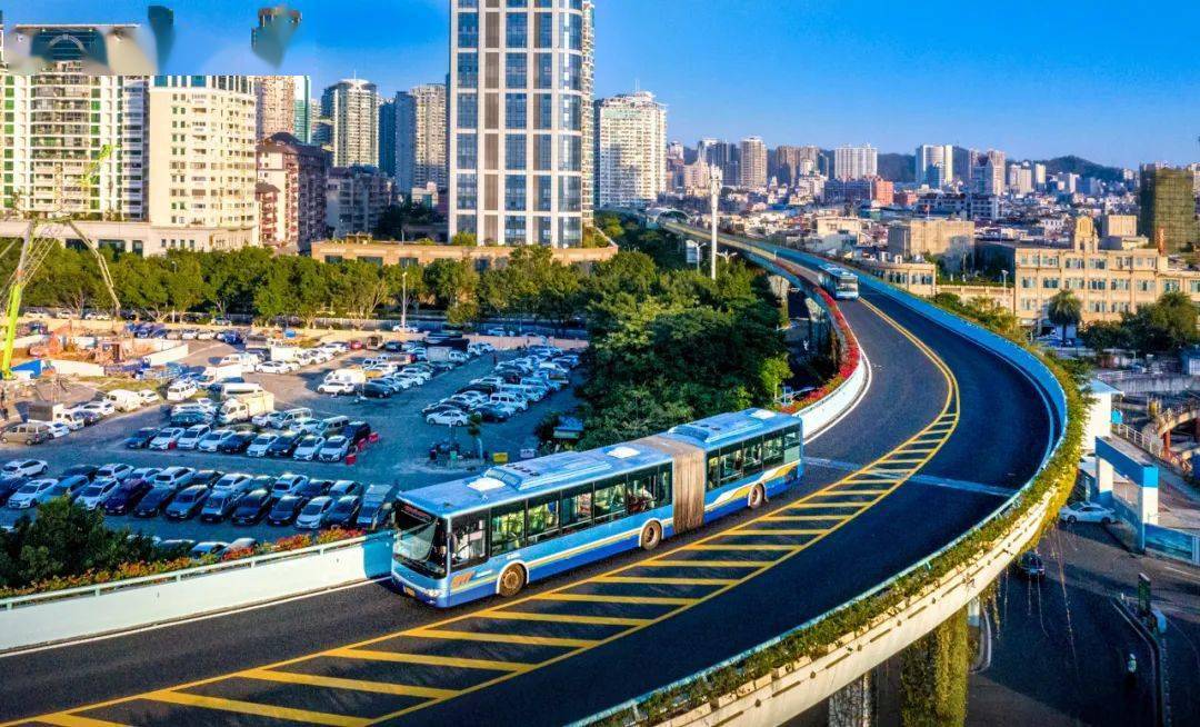 特步国际：完成发行金额为5亿港元的可换股债券