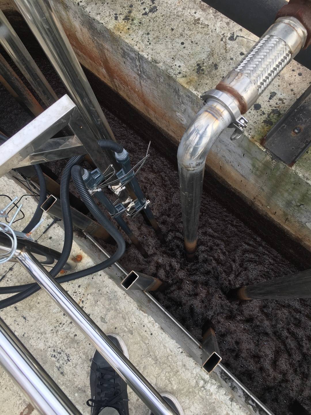 美的集团公布国际专利申请：“一种电极用组合物、电容去离子电极及应用”