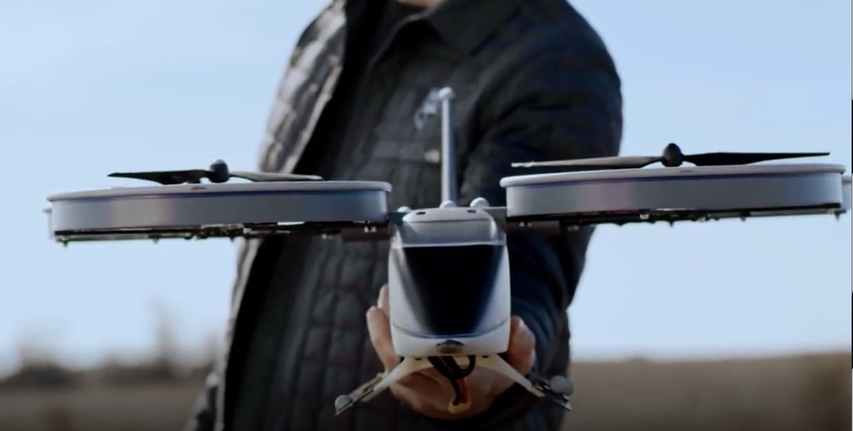 新华读报｜无人机和AI提升冬奥转播效果