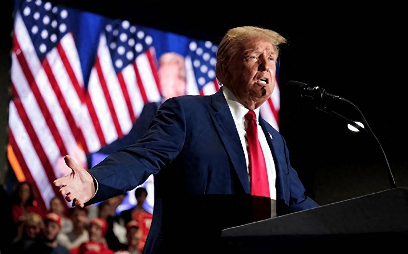 特朗普：奥巴马犯了个大错，他泄露了机密信息，鉴于公众表现出巨大兴趣，将解密外星人、UFO相关文件所有信息