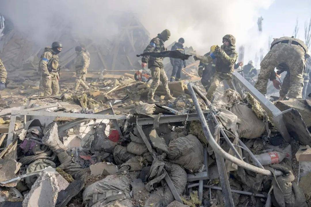 突发!俄罗斯,遭导弹袭击!