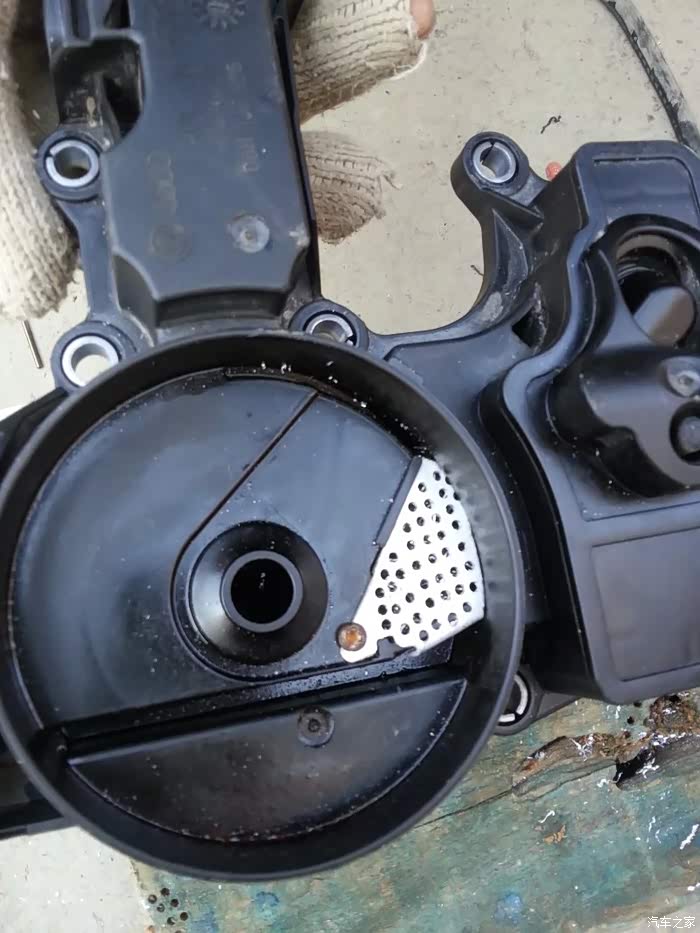 长城汽车获得实用新型专利授权：“油气分离器和车辆”