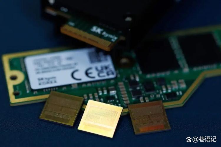 下一代存储器HBF卡位AI推理时代 存储巨头结盟推进全球标准化进程