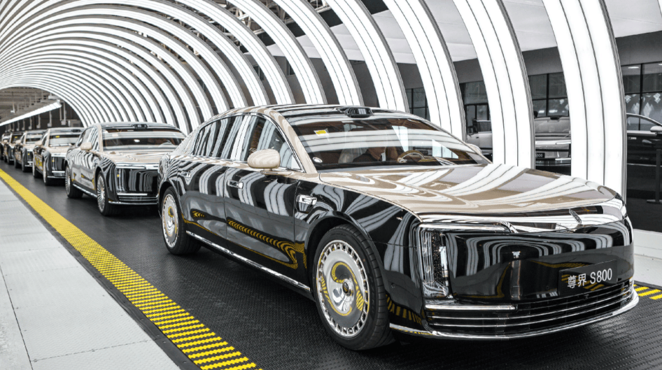 跨国车企遇转型阵痛：2025年利润普遍“腰斩”