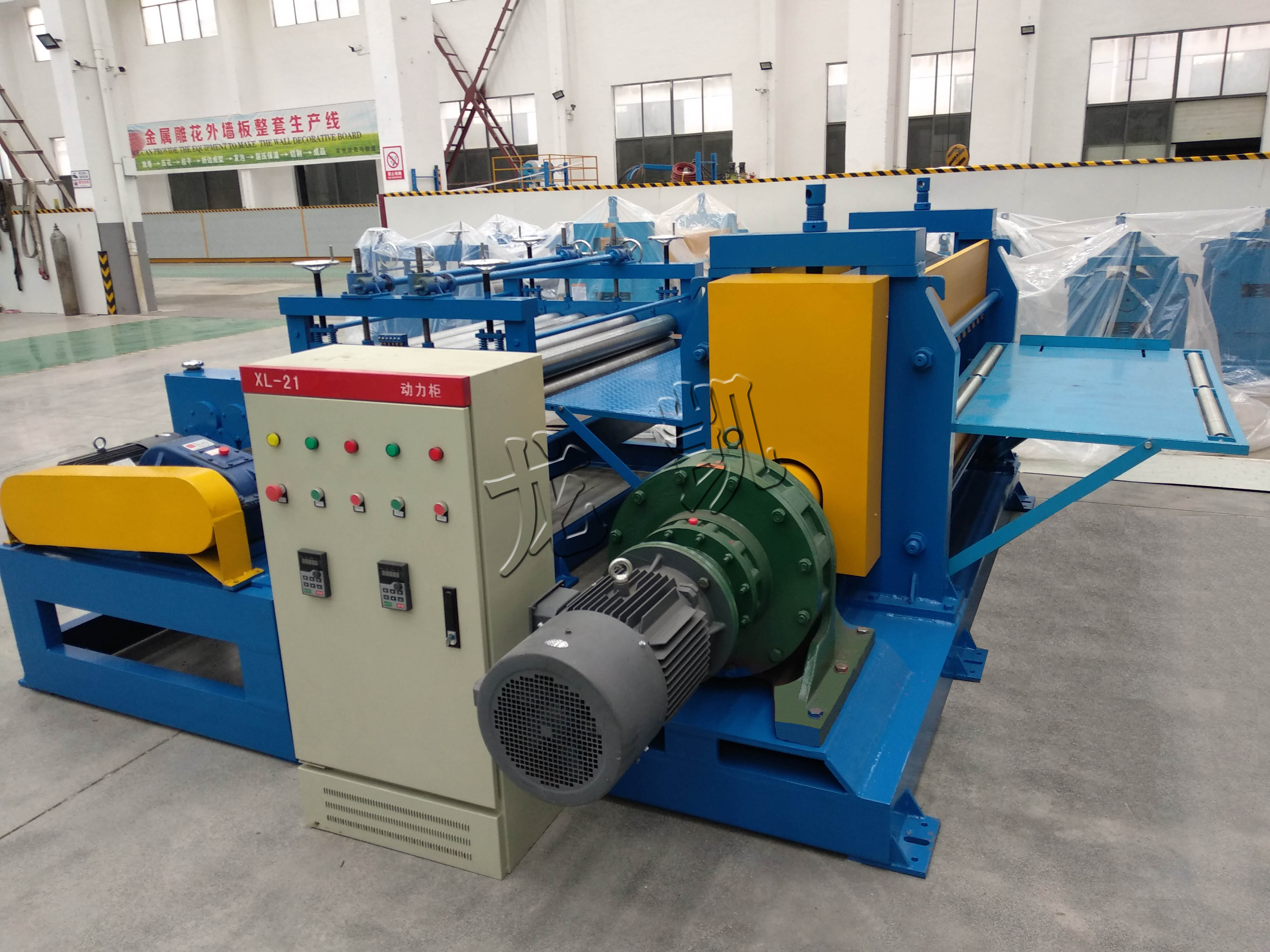 欧克科技获得发明专利授权:“一种生活用纸热压花复卷生产线”