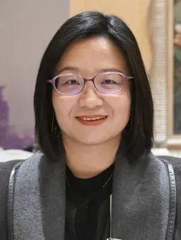 全国人大代表、东浩兰生会展集团工会副主席陈达：建议设立“数字时代就业转型专项基金”