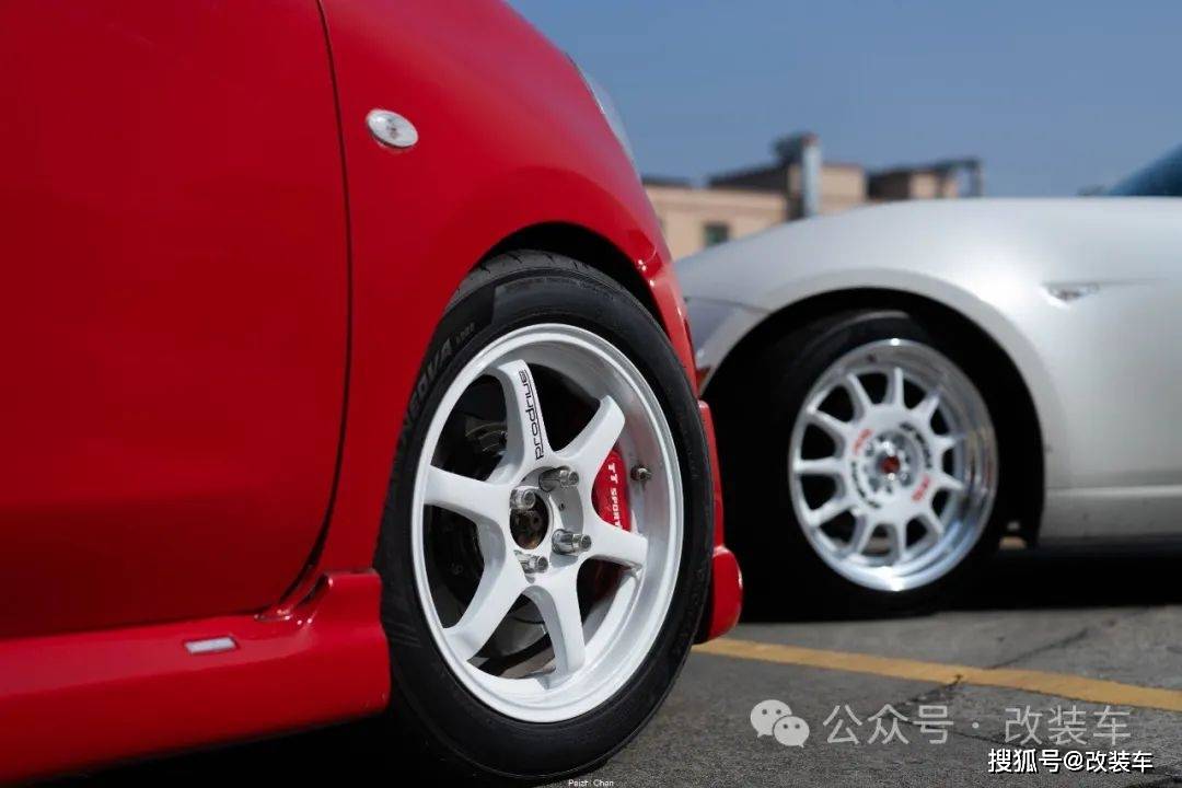 风神股份获得外观设计专利授权：“轮胎（PROGC72）”