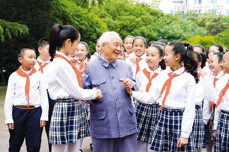 李剑锋到龄退休 夏宏建接任南京证券董事长