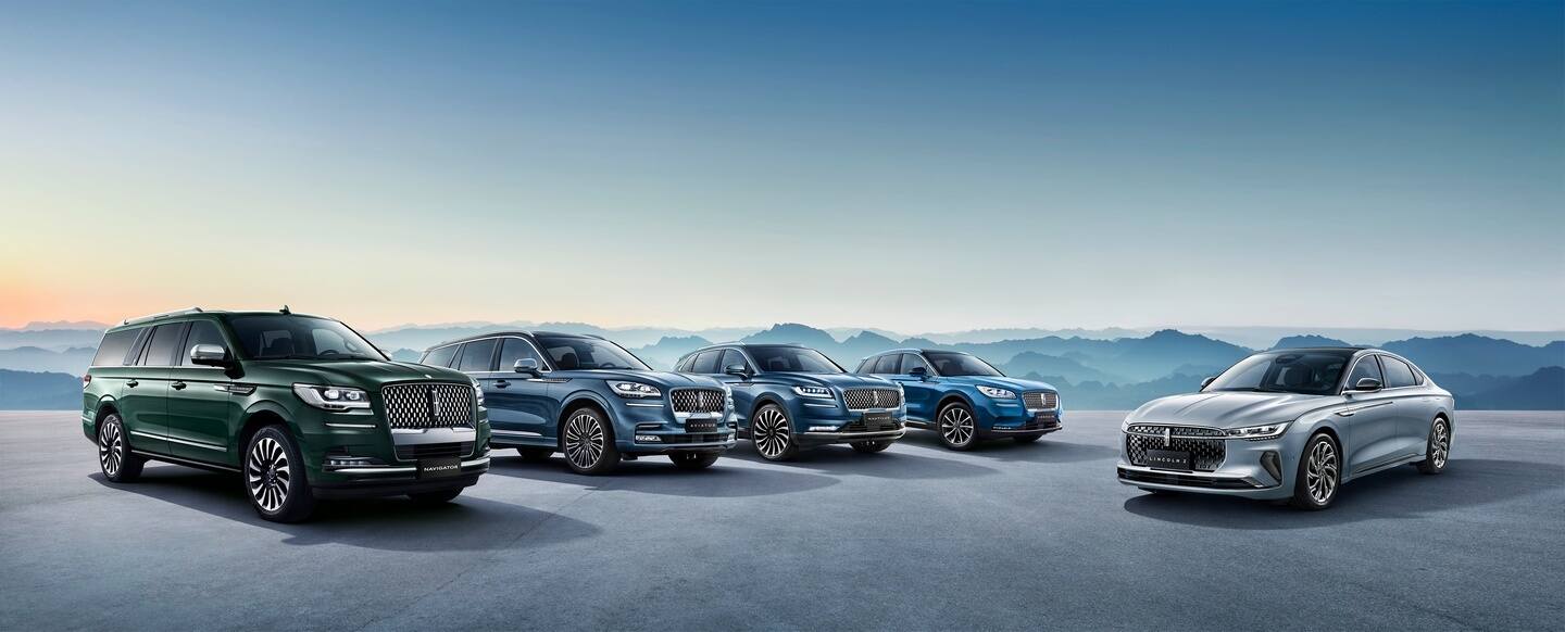 盛美上海上演“左手募资、右手减持”，业绩增长减速，支柱业务量增价跌