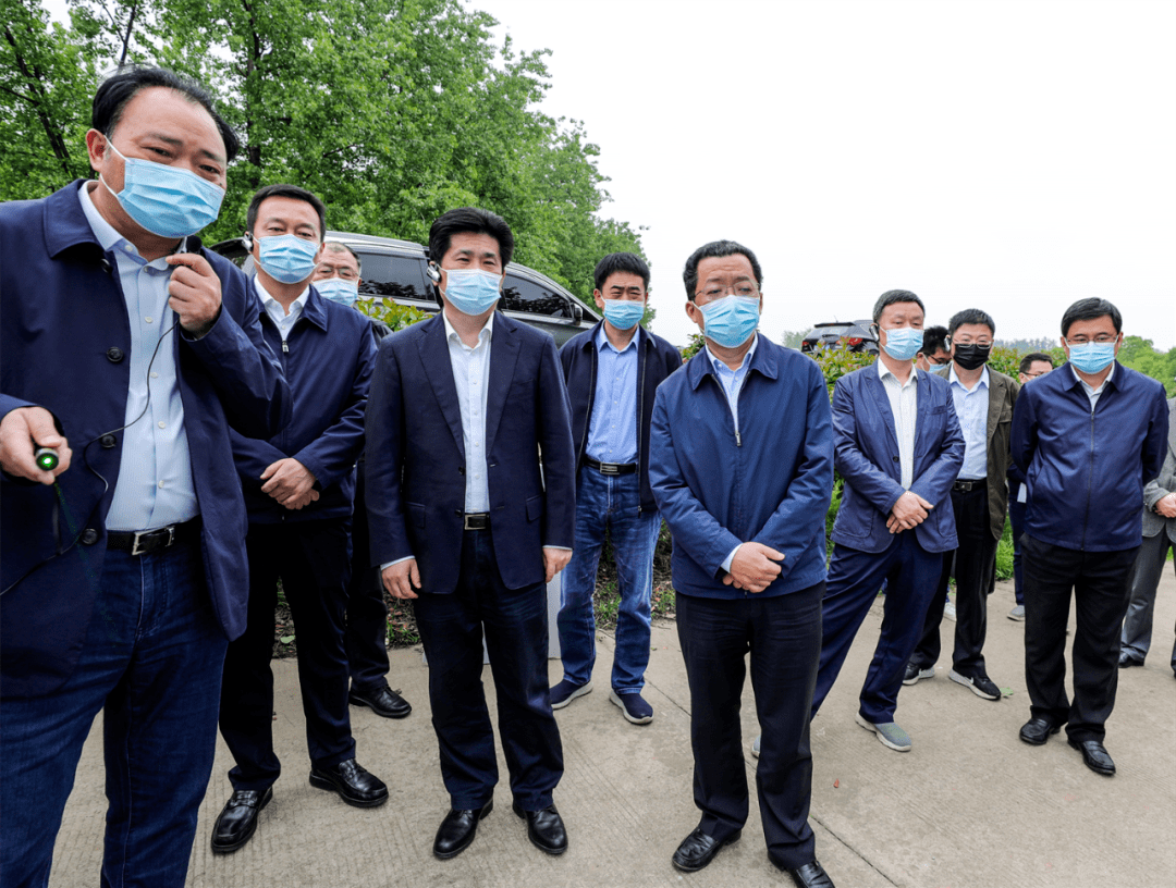 全国人大代表、铜陵有色集团董事长丁士启：在上海建立LME交割库 提升我国大宗商品国际定价权