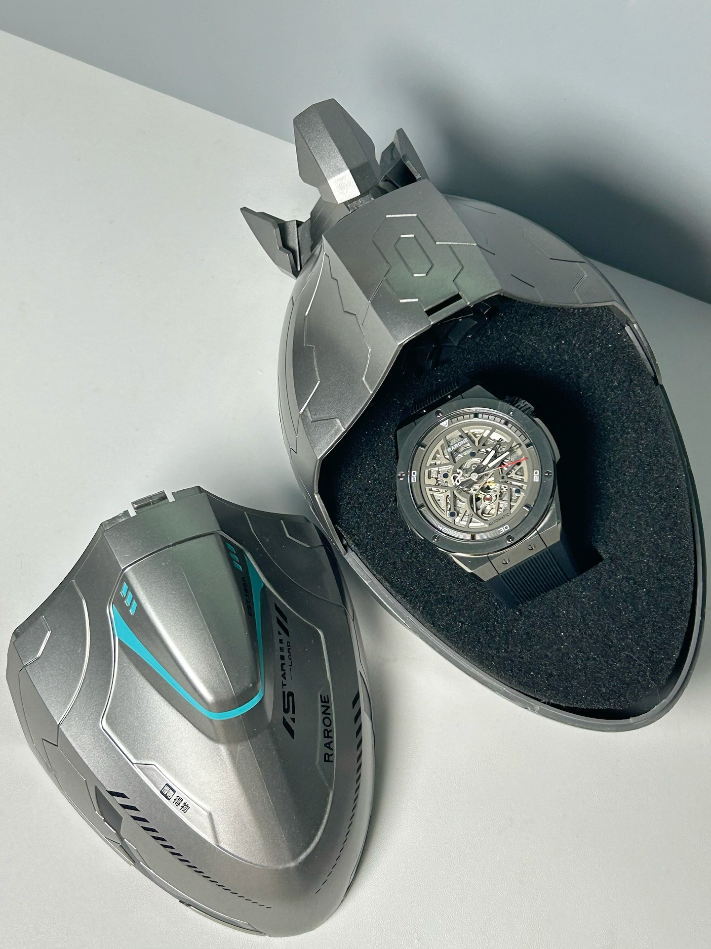 英伟达发布开源大模型Nemotron 3 Super