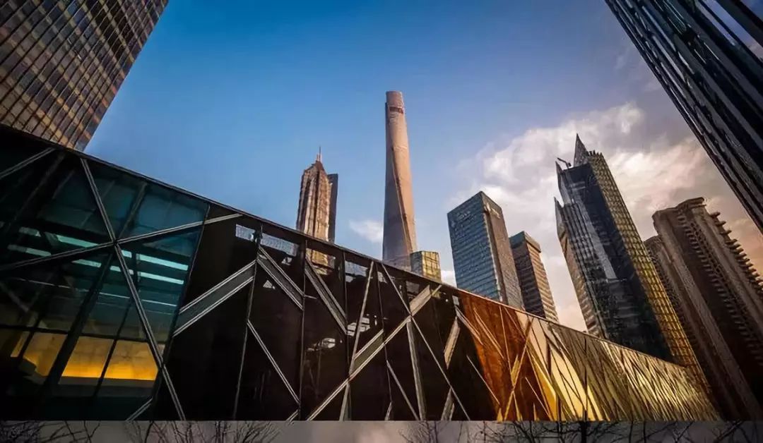 越秀集团拟发行不超10亿元公司债；富力地产回应董事长李思廉被限制出境 | 房产早参