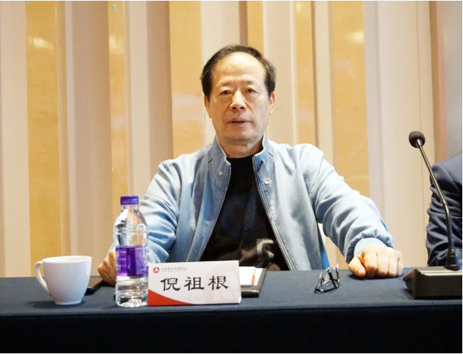 中国家用电器协会家用服务机器人专委会在上海正式成立