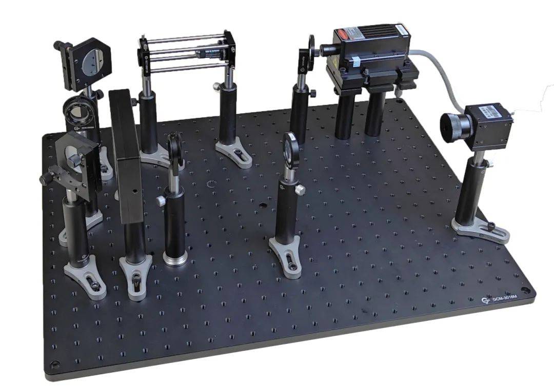 曦智科技发布国产光互连光交换超节点“光跃128卡商用版”