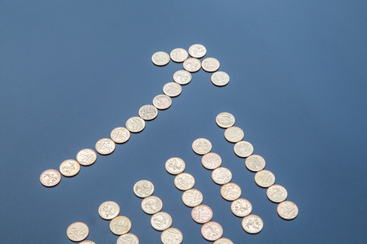 璞泰来携20亿海外扩产背后，负极材料增速掉队，资金压力隐现