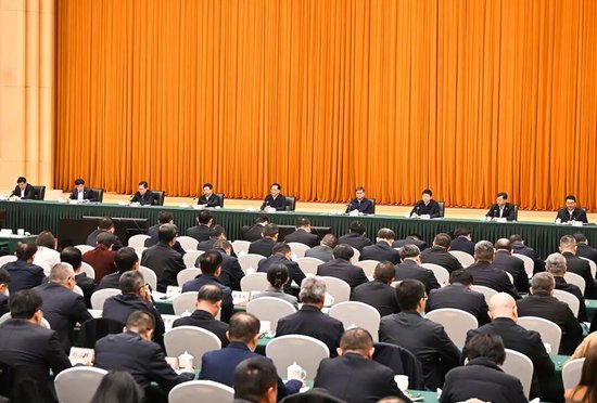 重庆市委副书记、市长胡衡华接受中央纪委国家监委纪律审查和监察调查