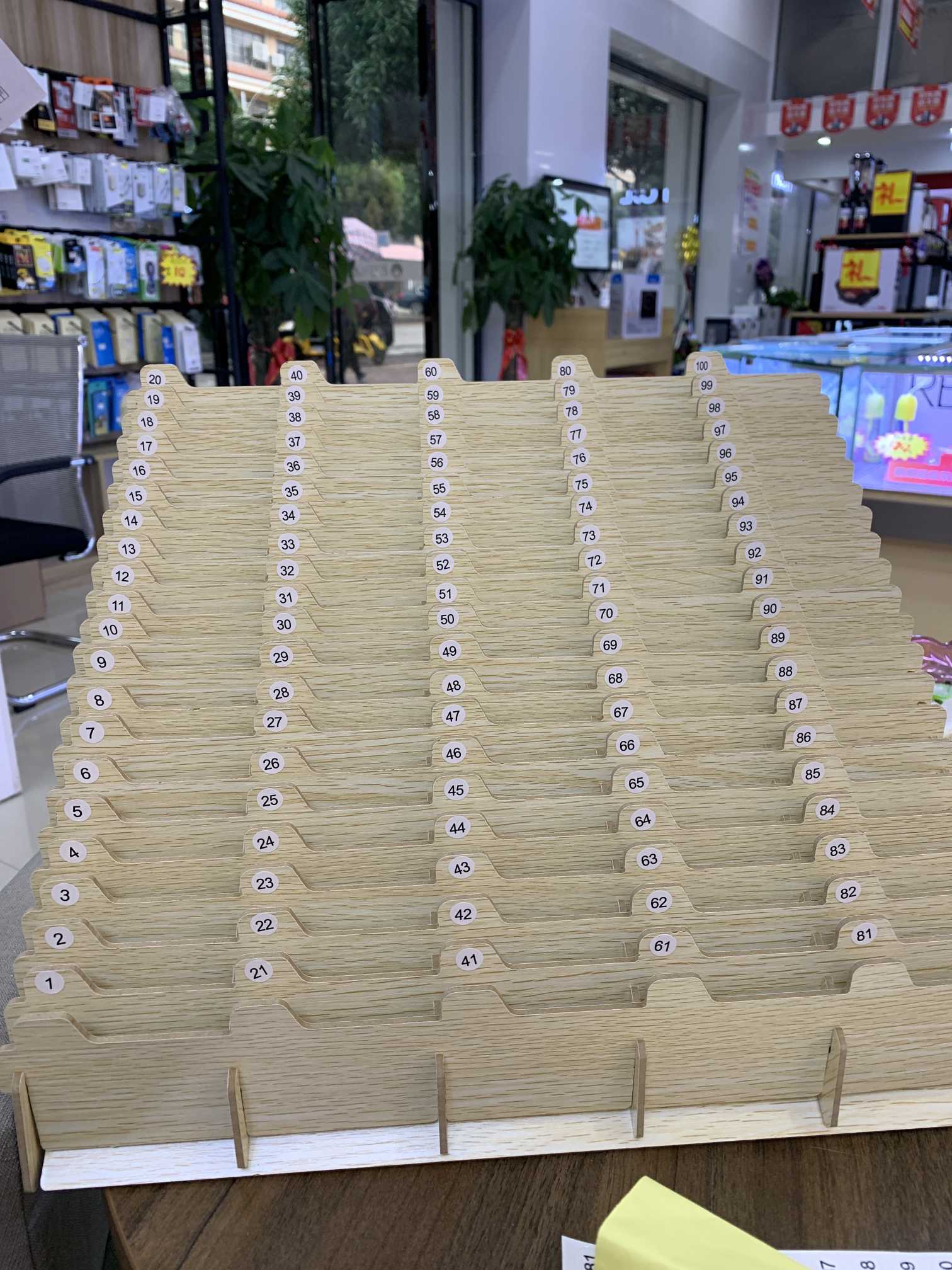 华锦股份最新股东户数环比下降6.05%