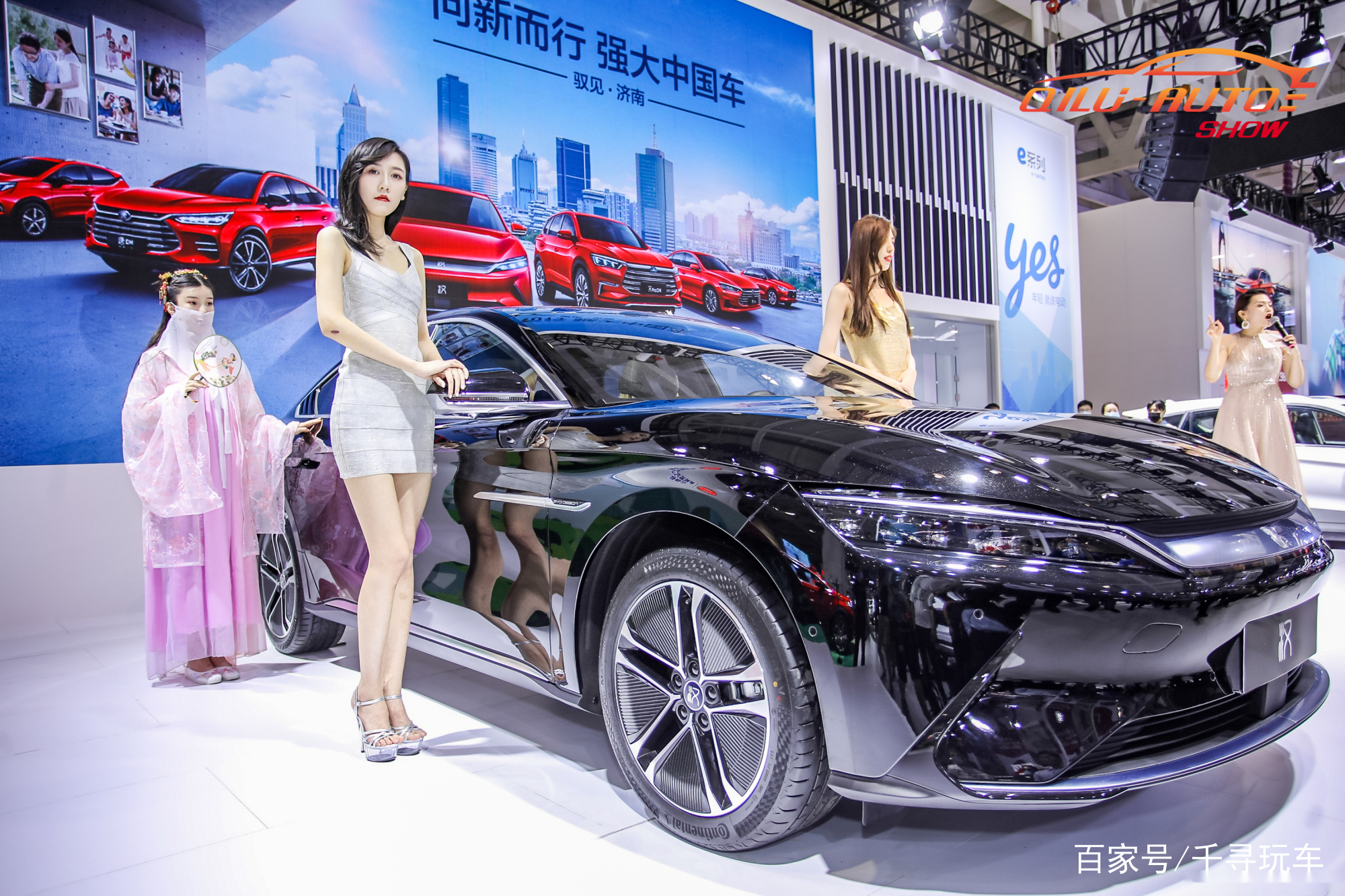 卓驭将在车展发布“移动智能基座”，头部玩家聚焦模型竞争
