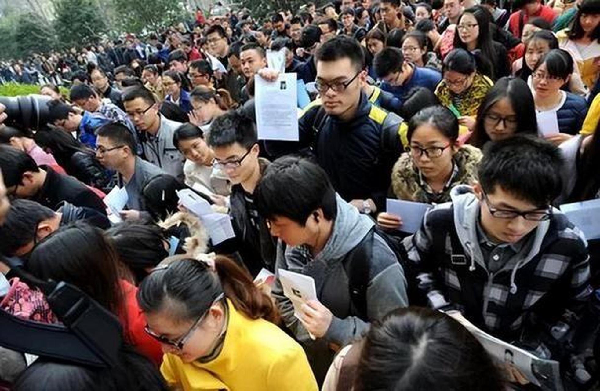 诺奖得主：AI不会取代人类 而是赋予我们洞察力